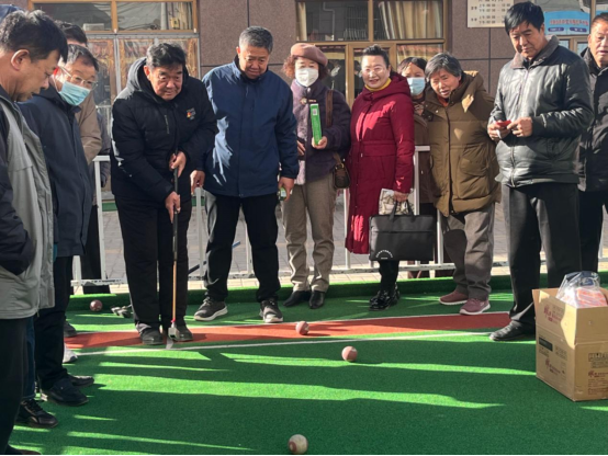 定边县老干部服务中心举办庆“元旦”退休干部趣味文体活动