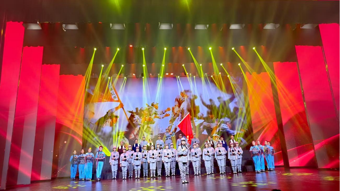 延安老年大学文艺节目亮相榆林老年春晚