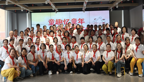 黄陵县老年大学的“六一”太会了！